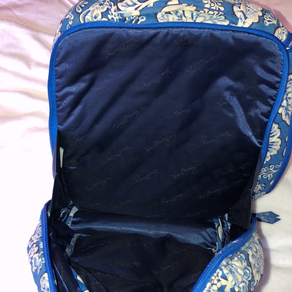 Vera Bradley Backpack - Picture 4 of 5